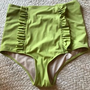 Kortni Jeane ruffle front bottoms